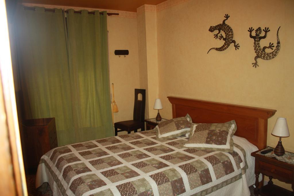 Hostal Restaurante La Diligencia Кунит Стая снимка