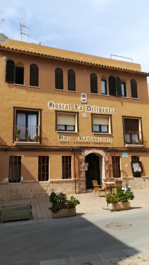 Hostal Restaurante La Diligencia Кунит Екстериор снимка